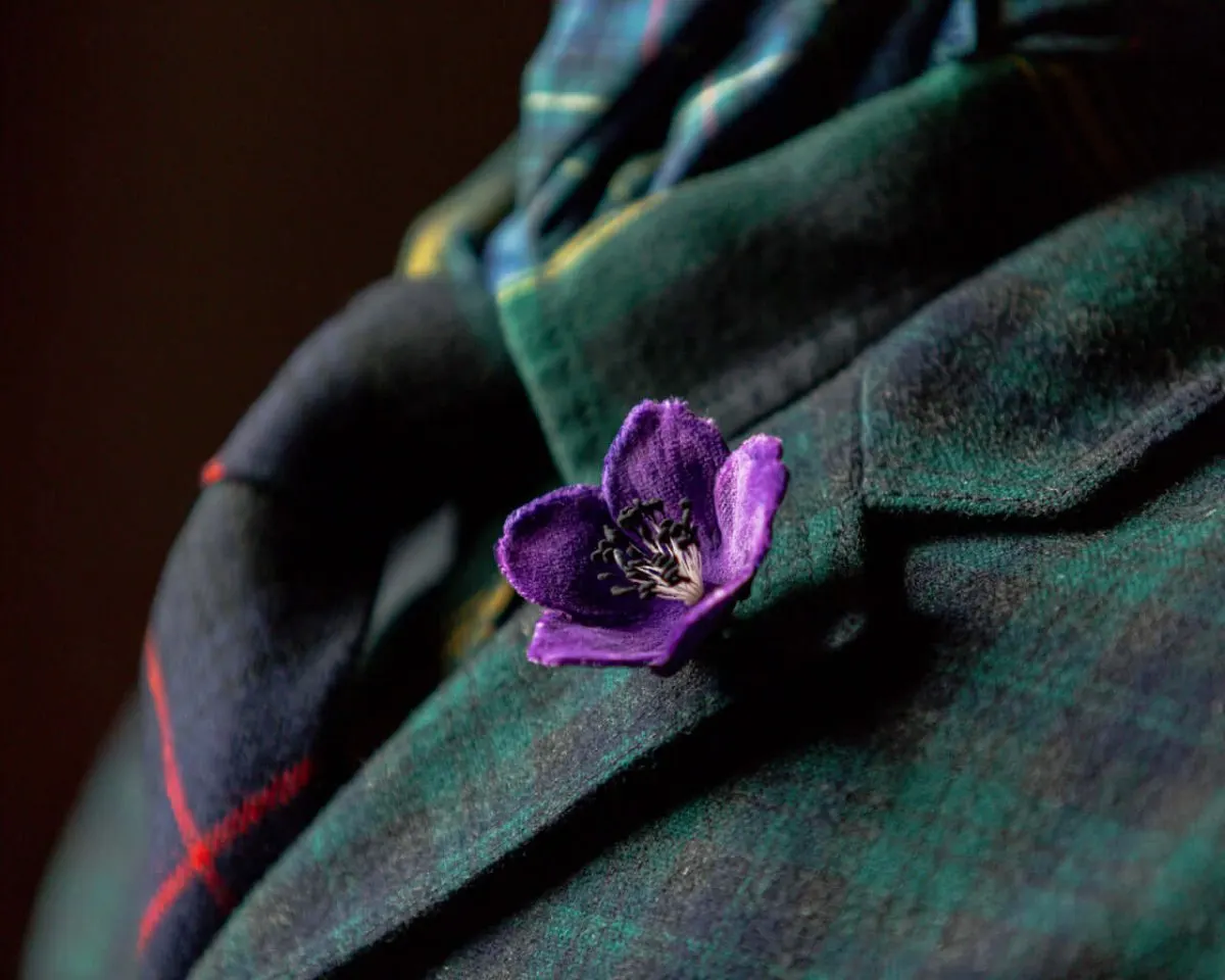 Boutonnière Christrose Violett (Helleborus niger) - Ansicht 4