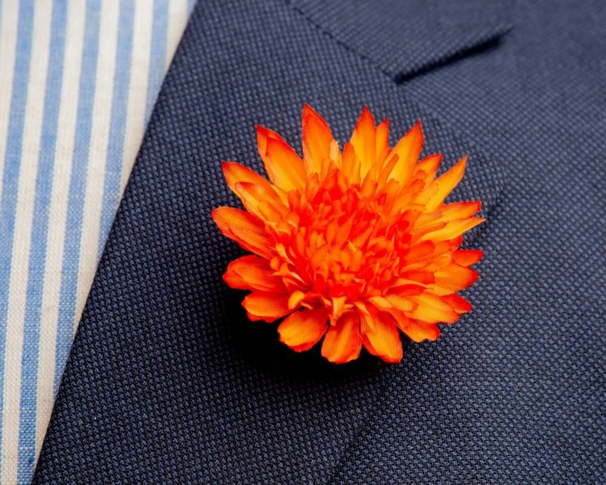 Boutonnière Chrysantheme Orange (Chrysanthemum flammea aurantiaco)