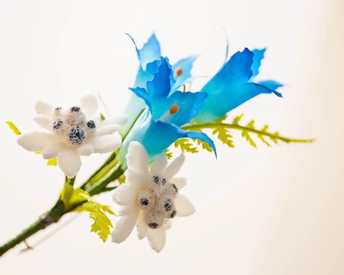 Boutonnière Edelweiß und Enzian (Bouquet) - Ansicht 2
