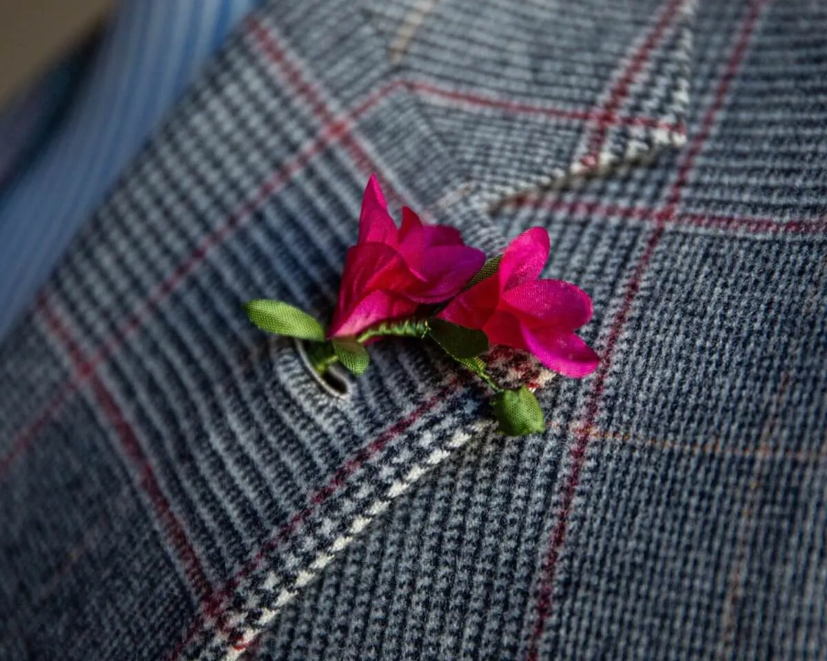 Boutonnière Freesie Rot (Freesia rubrum) - Ansicht 4