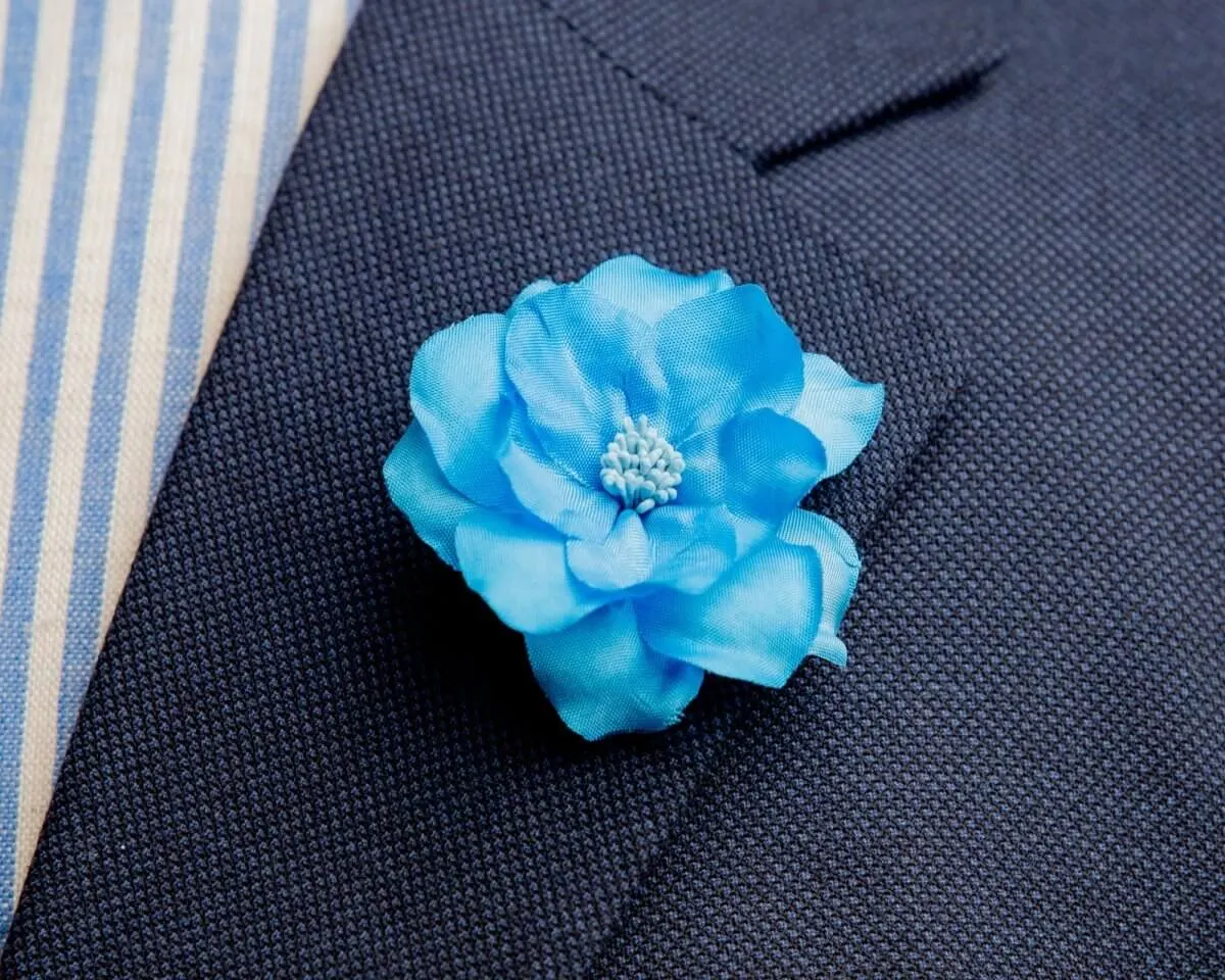 Boutonnière Gardenie Blau 'Nat King Cole' (Gardenia caeruleum)