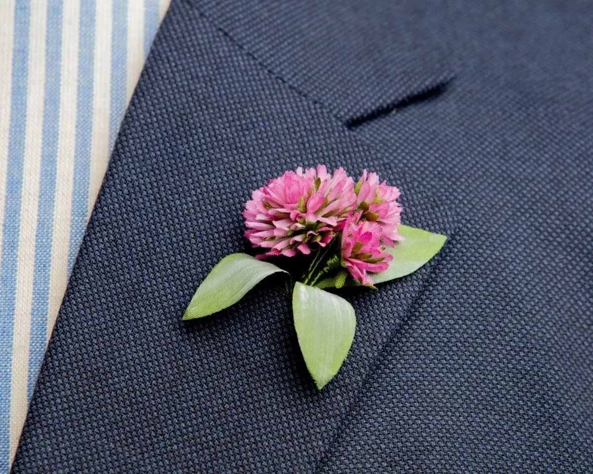 Boutonnière Klee Magenta 3er (Trifolium magentum)
