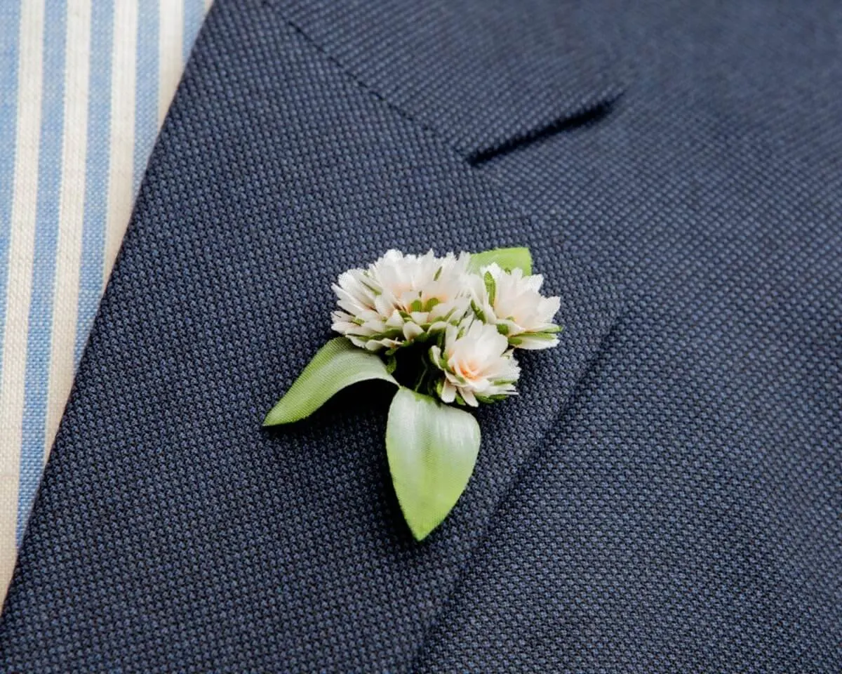 Boutonnière Klee Weiß 3er (Trifolium album)