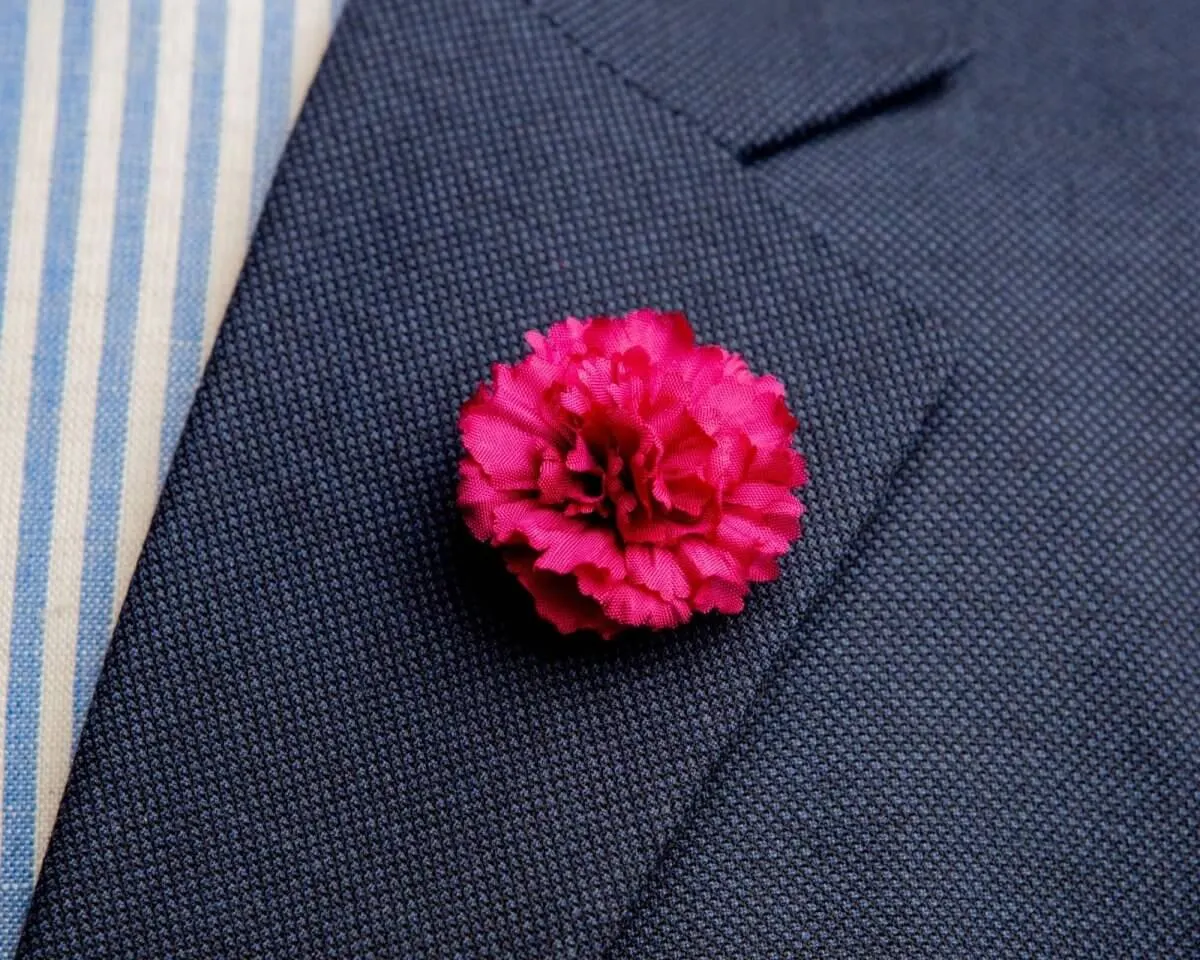 Boutonnière Nelke Karmesinrot a Klein (Caryophyllaceae)