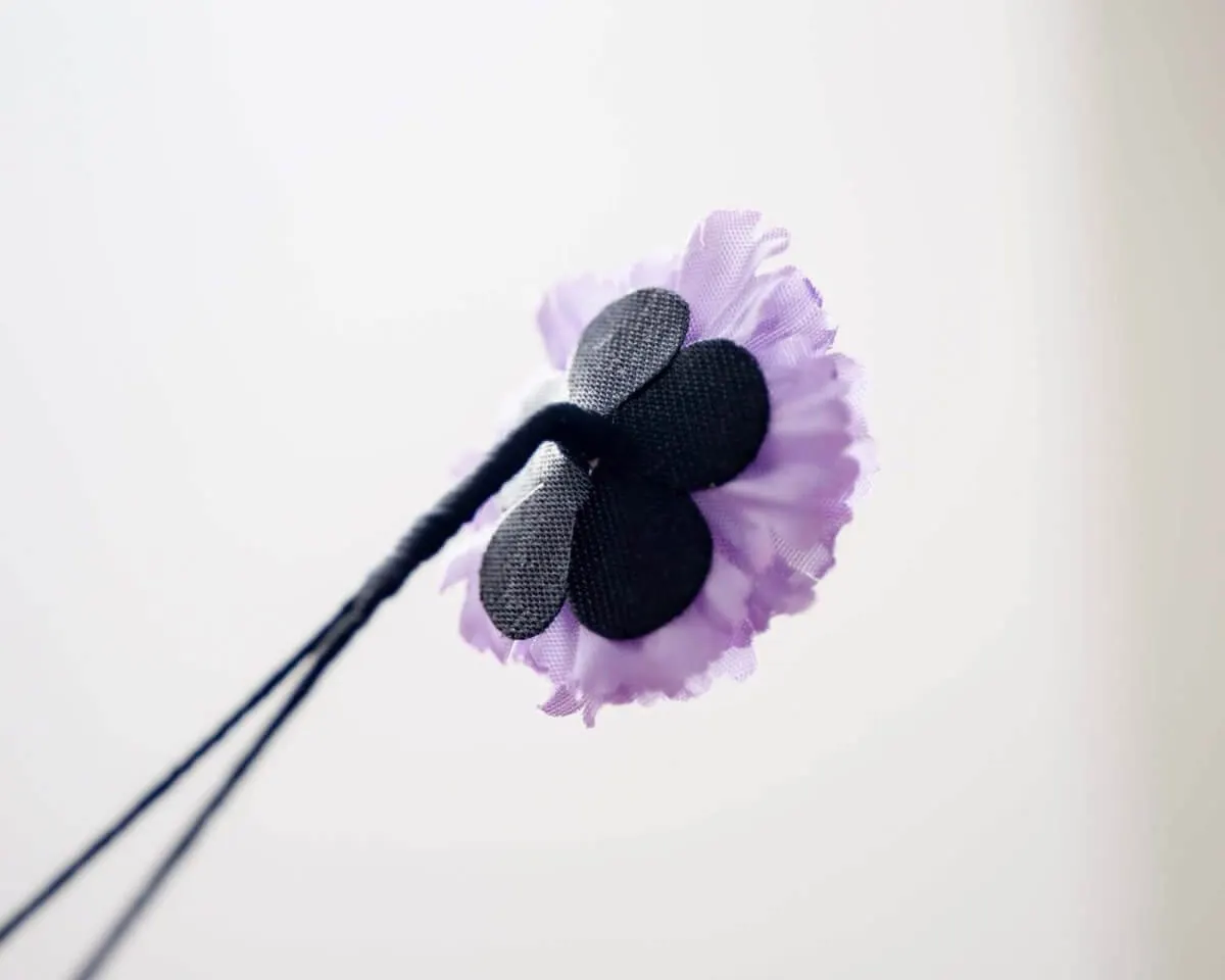 Boutonnière Nelke Violett a Klein (Caryophyllaceae) - Ansicht 3