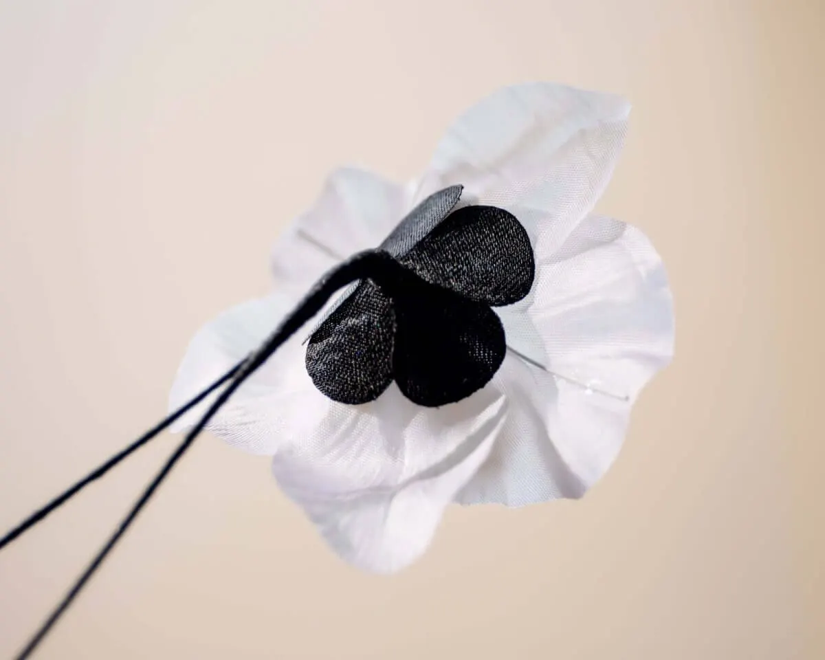 Boutonnière Orchidee Weiß (Orchidaceae) - Ansicht 3