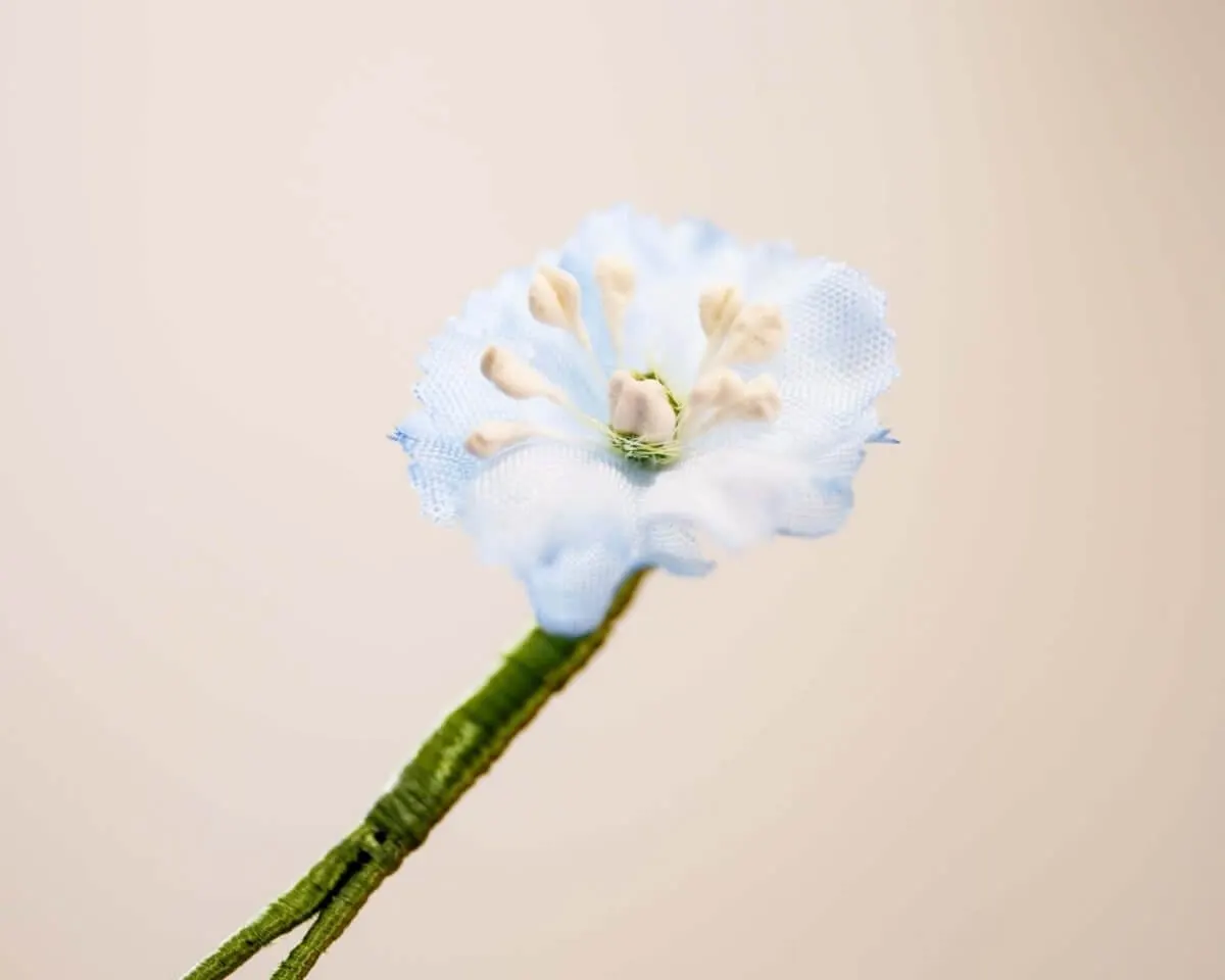 Boutonnière Rittersporn Hellblau Mini (Delphinium) - Ansicht 2