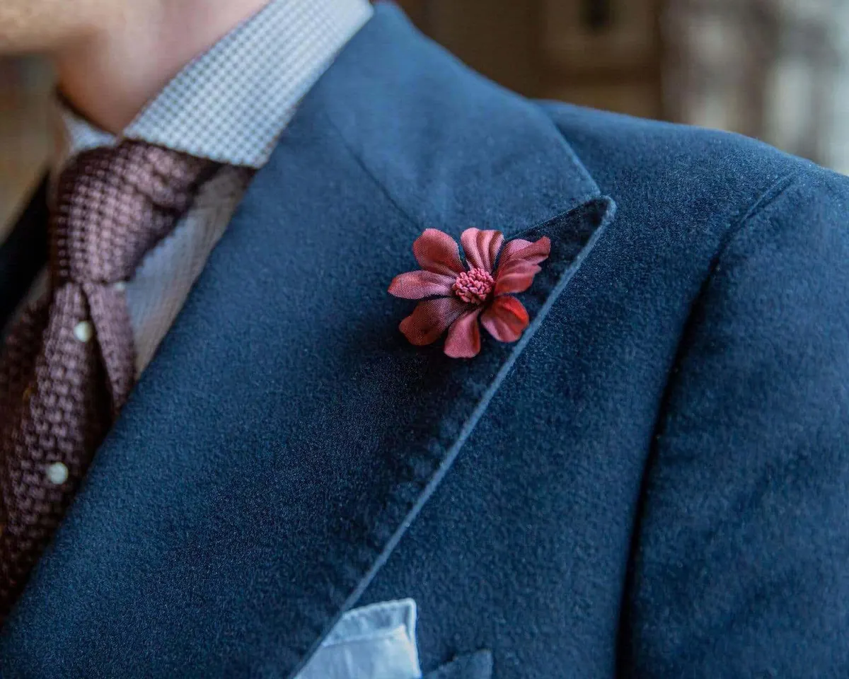 Boutonnière Schokoladenblume (Cosmos atrosanguineus) - Ansicht 5