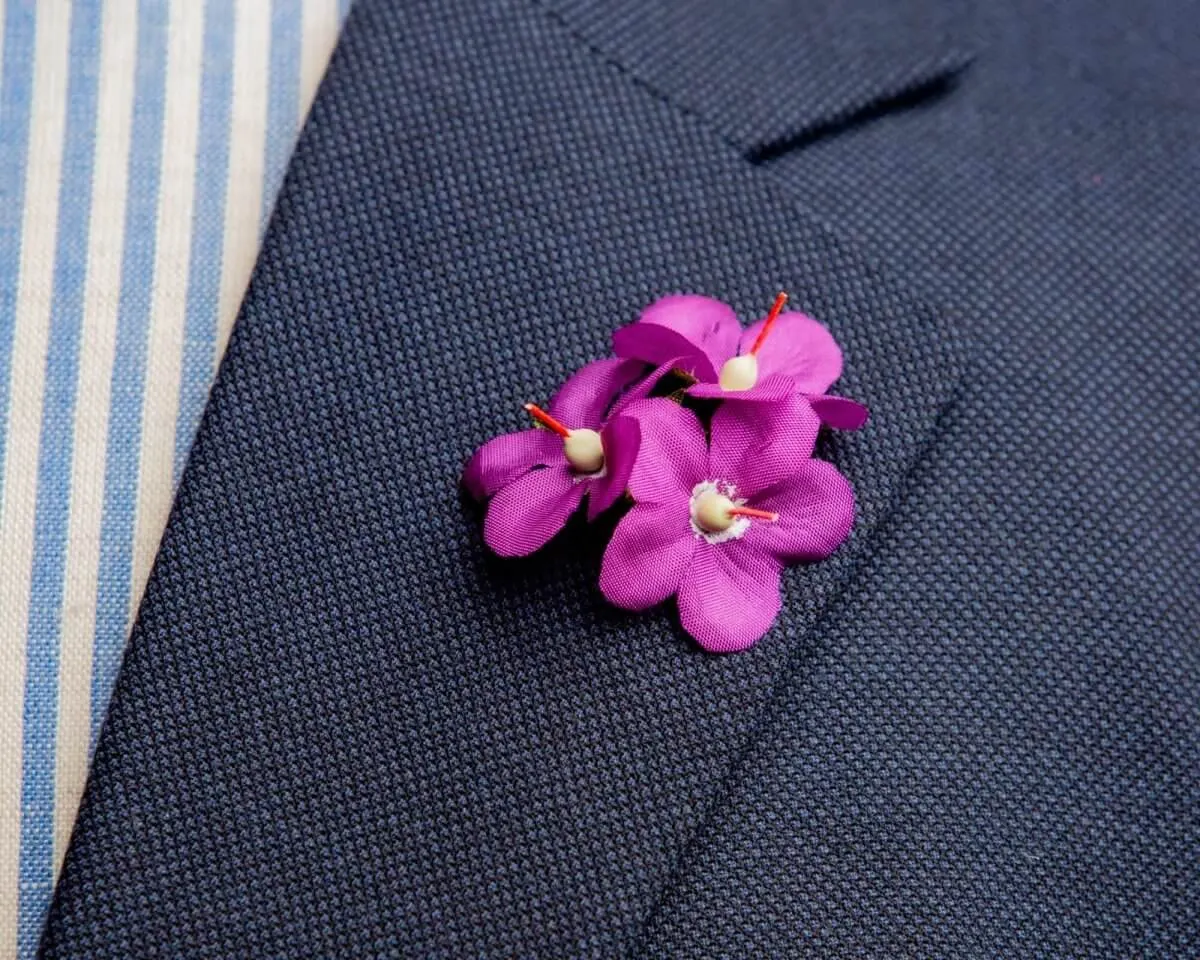 Boutonnière Storchschnabel Lila 3er (Geranium)