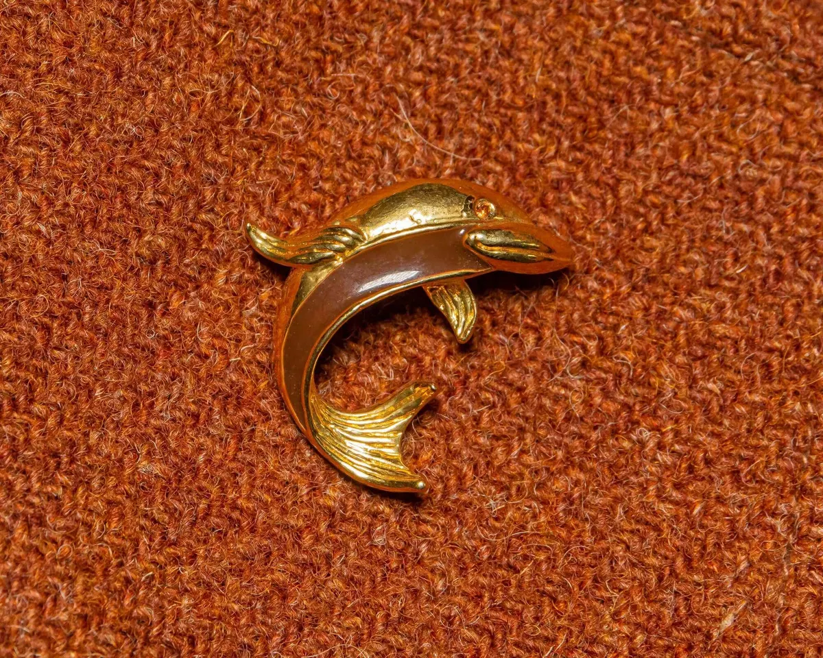 Brosche Delphin c