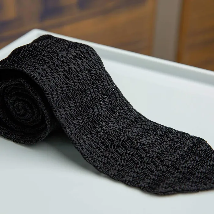 Strickkrawatte Regiment Taupe / Porpora - Symbolbild aus der Kategorie Strickkrawatten