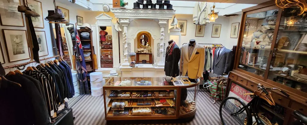 Tommy Page Club Clothiers, Amsterdam - Ladenschäft